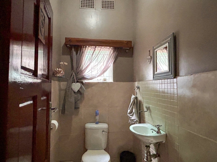 4 Bedroom Property for Sale in Baillie Park North West